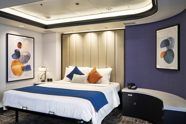 Marella Cruises Marella Discovery 2 Royal Suite ©Marella Cruises 1.jpg